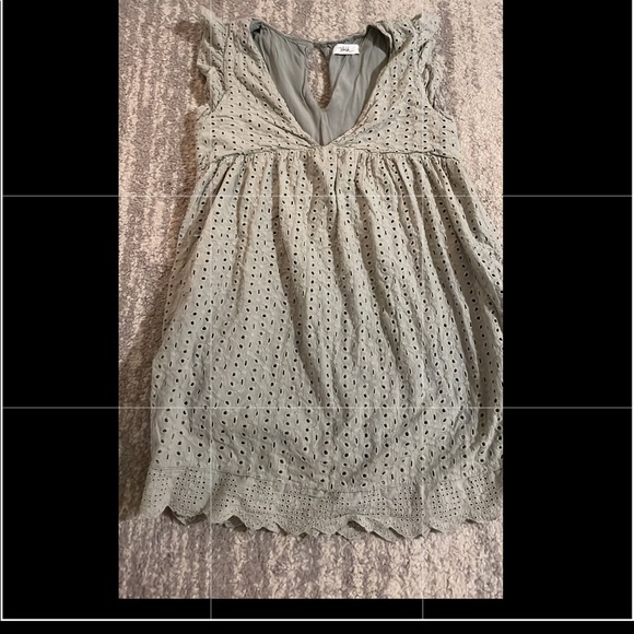 Shop Talulah hidden romper - Picture 1 of 1